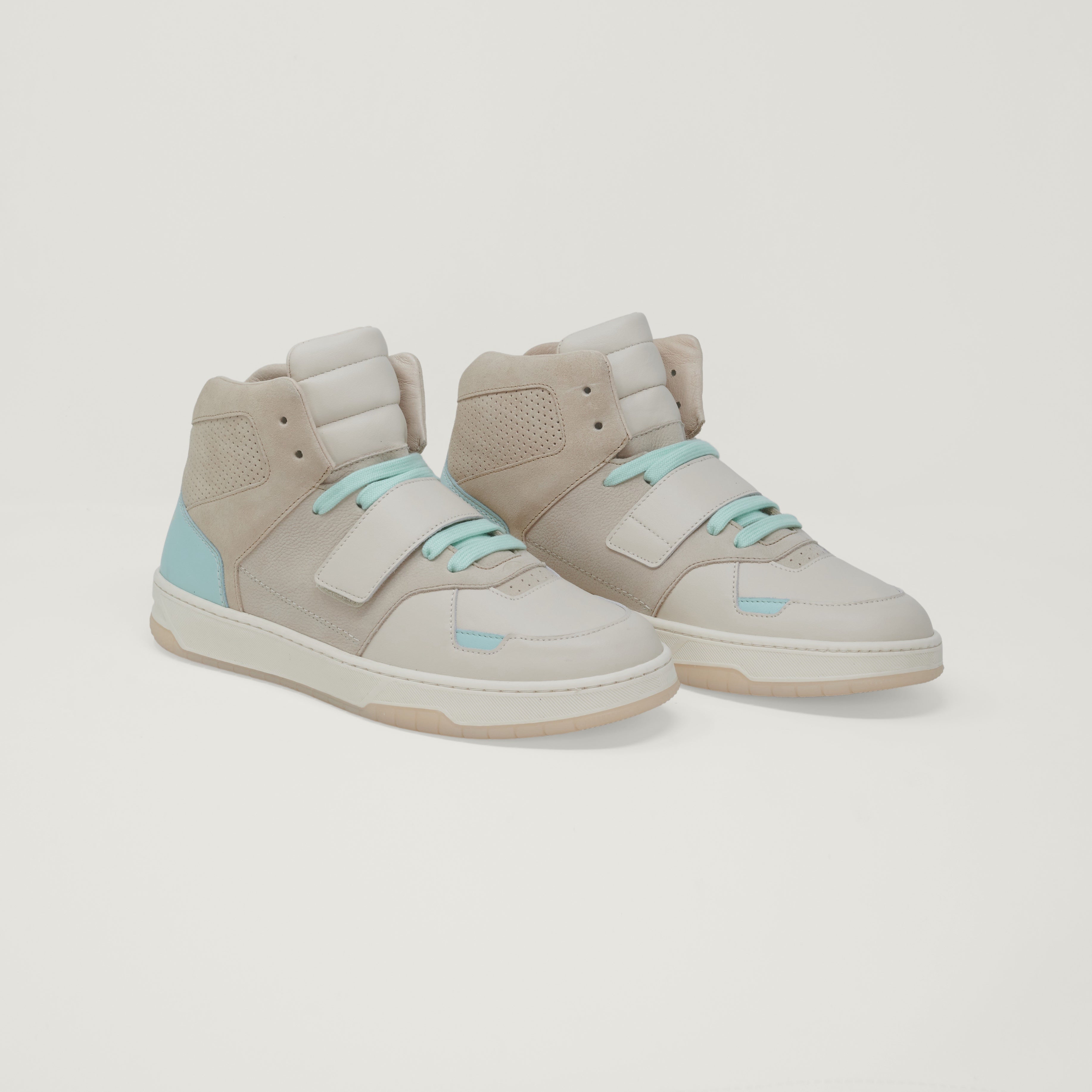 AM XXXX - SOMA MID LATTE AQUA